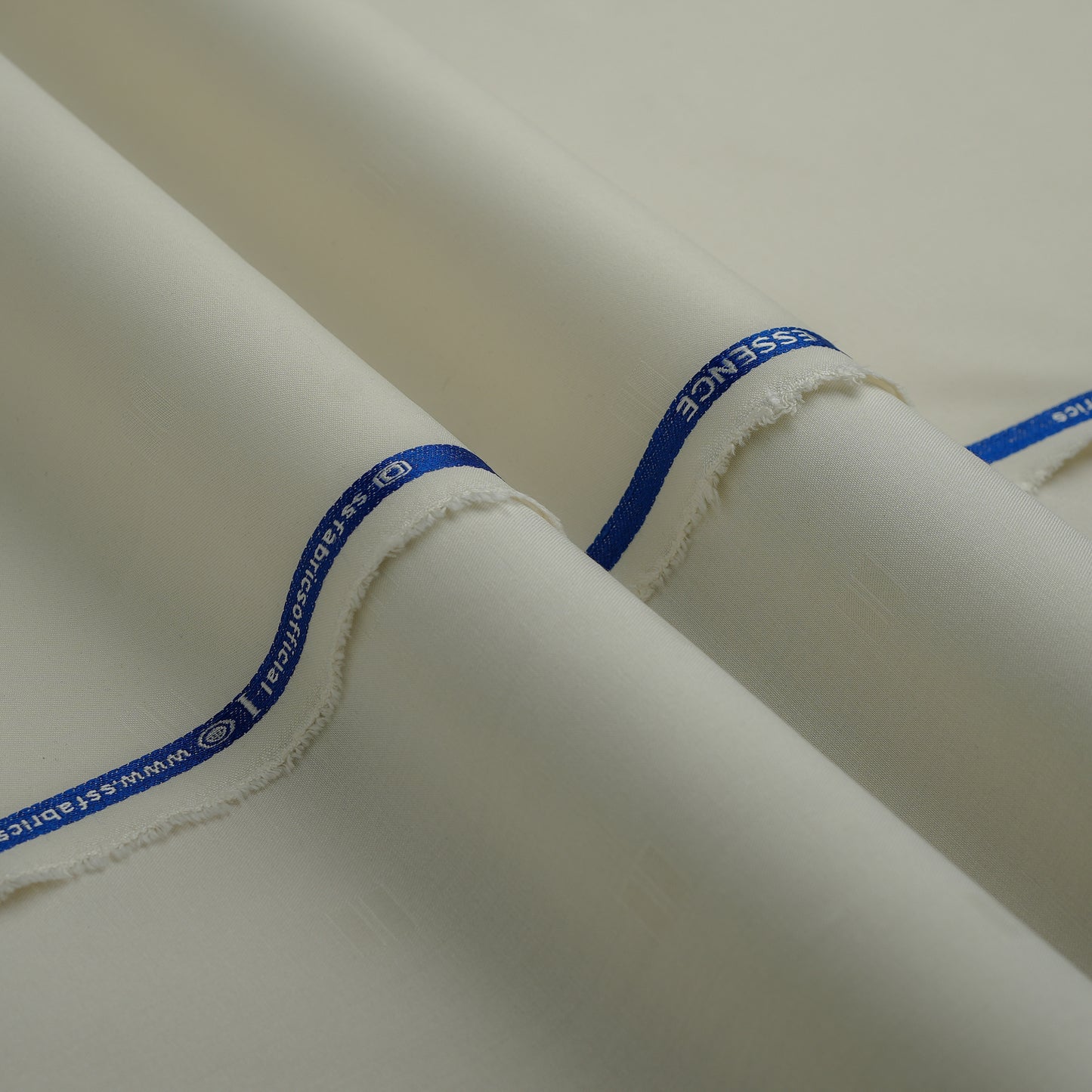 ESSENCE Wash & Wear Ð Cream Serenity